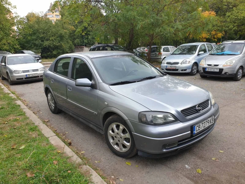 Opel Astra, снимка 1 - Автомобили и джипове - 47464296