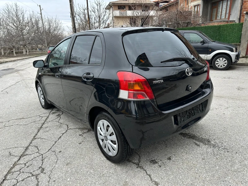 Toyota Yaris 1.3 facelift , снимка 7 - Автомобили и джипове - 48479922