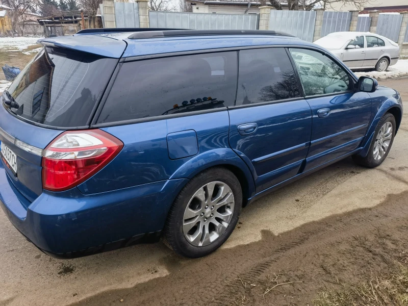 Subaru Outback, снимка 5 - Автомобили и джипове - 48757634