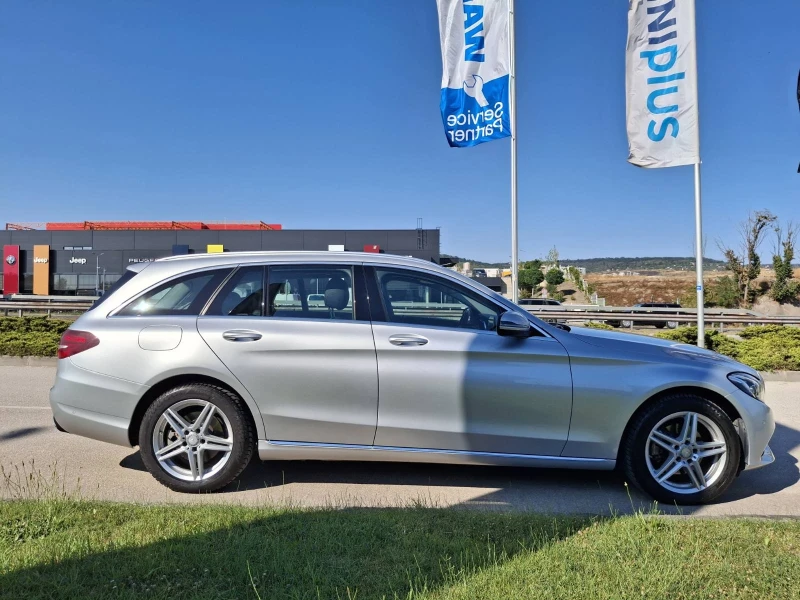 Mercedes-Benz C 200 4MATIC, снимка 7 - Автомобили и джипове - 52472419