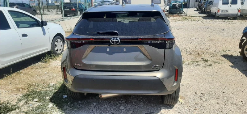 Toyota Yaris Cross 1.5 i, снимка 4 - Автомобили и джипове - 51391227