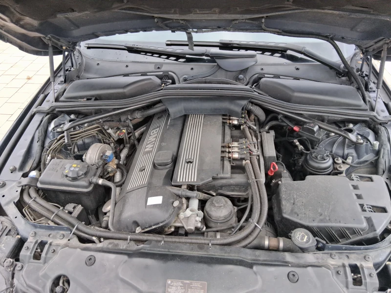 BMW 525 I, снимка 14 - Автомобили и джипове - 52663405