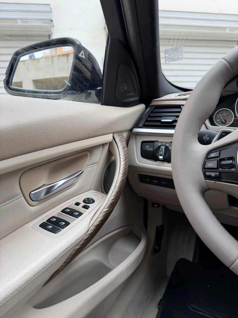 BMW 330 ACTIVE HYBRID 3, снимка 15 - Автомобили и джипове - 52313887