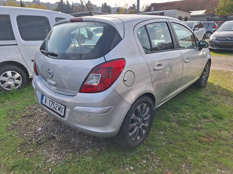 Opel Corsa 1.4 , снимка 4 - Автомобили и джипове - 52446111
