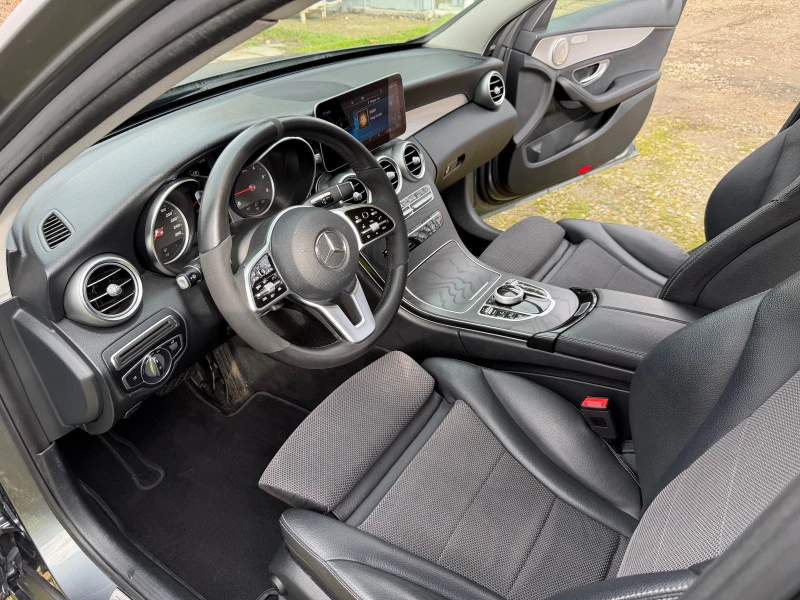 Mercedes-Benz C 220, снимка 7 - Автомобили и джипове - 53402991