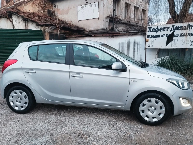 Hyundai I20 1.25i 85kc BENZIN FACE, снимка 5 - Автомобили и джипове - 53415253