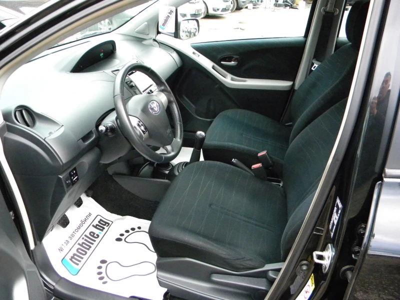 Toyota Yaris 1.3VVT I* 146000km* KATO НОВ* EURO4* , снимка 10 - Автомобили и джипове - 53469554