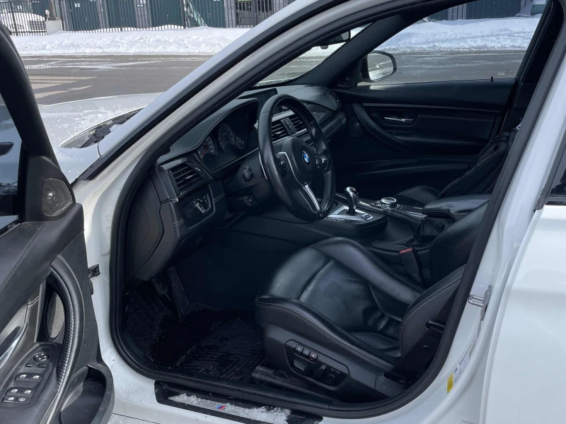 BMW M3  CARBON / ПОДГРЕВ / ОТ ПРЕДСТАВИТЕЛСТВО, снимка 7 - Автомобили и джипове - 53496126