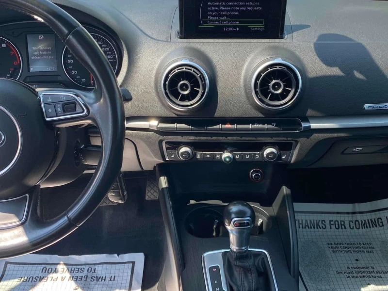 Audi A3 * 2.0T * 2 КЛЮЧА* ПОДГРЕВ* PANO* , снимка 9 - Автомобили и джипове - 53507756