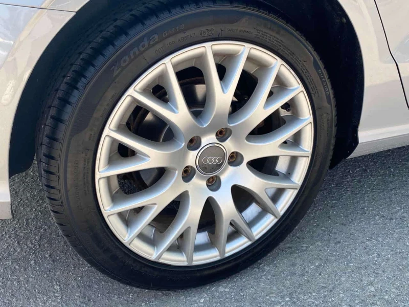 Audi A3 * 2.0T * 2 КЛЮЧА* ПОДГРЕВ* PANO* , снимка 7 - Автомобили и джипове - 53507756