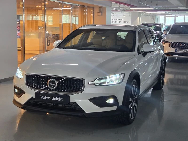 Volvo V60 КРАЙНА ЦЕНА: 39686 EUR !!!РЕАЛНА КРАЙНА ЦЕНА!!!