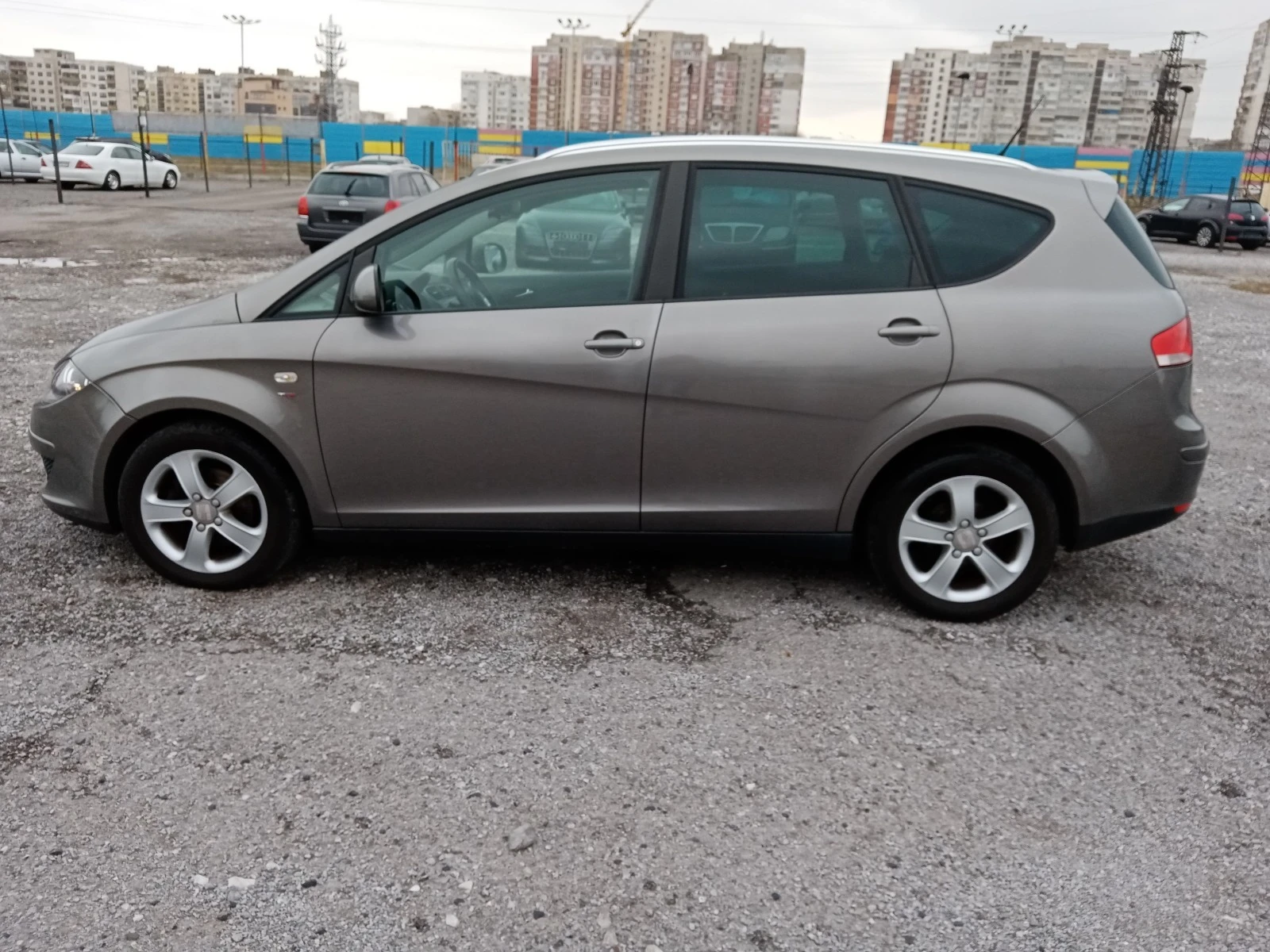 Seat Altea 2.0 TDI - изображение 6