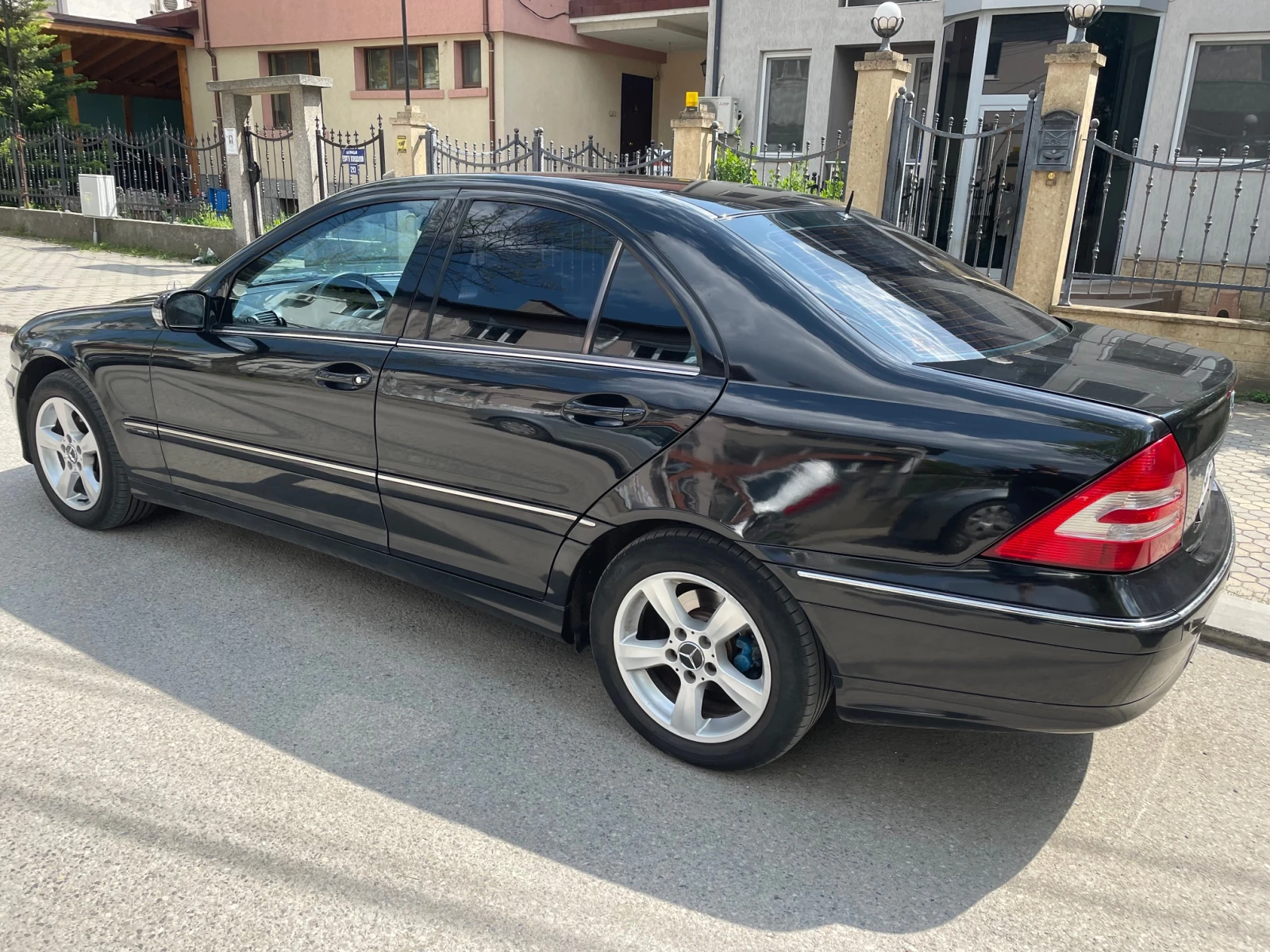 Mercedes-Benz C 180 | Mobile.bg   1