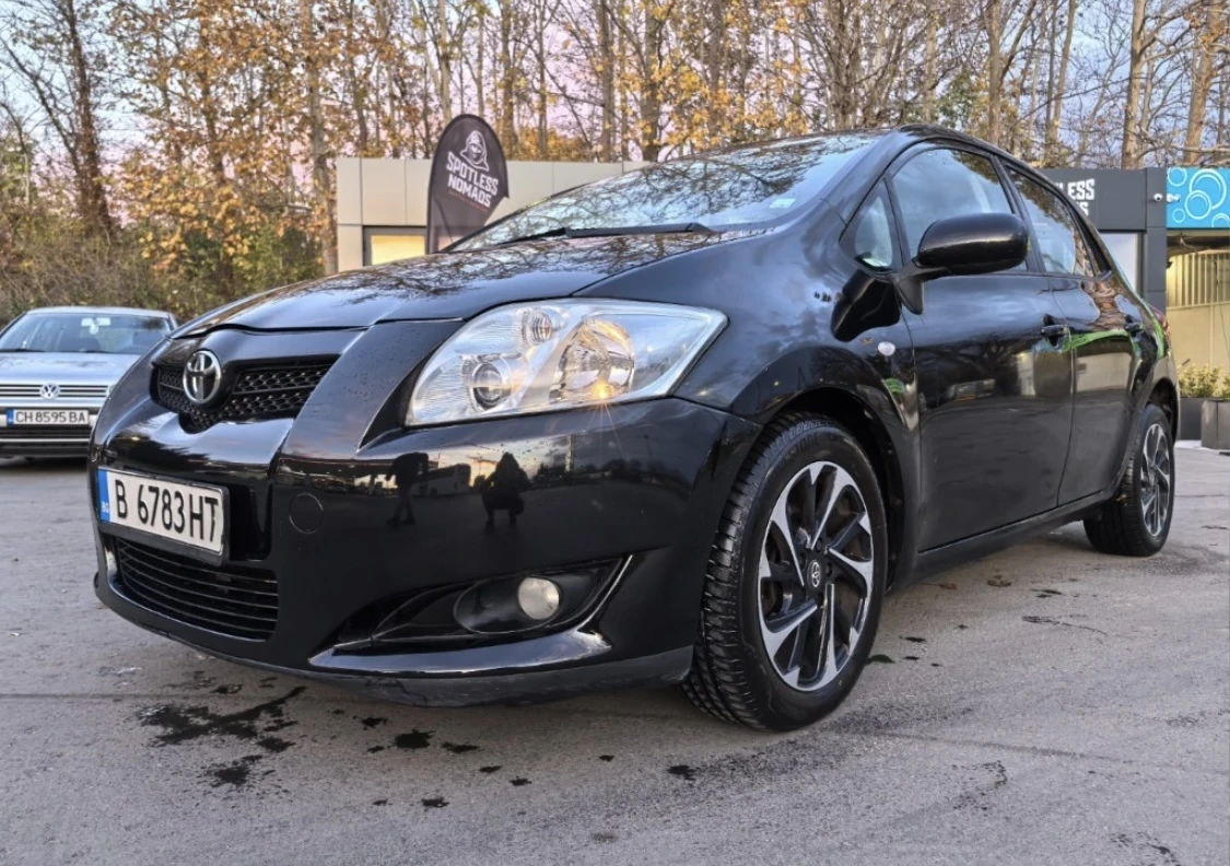 Toyota Auris 1.4 D-4D - изображение 3