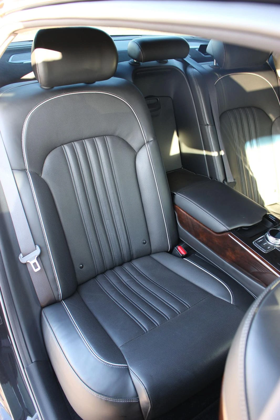 Genesis G90 PREMIUM 3.3T | Mobile.bg   16