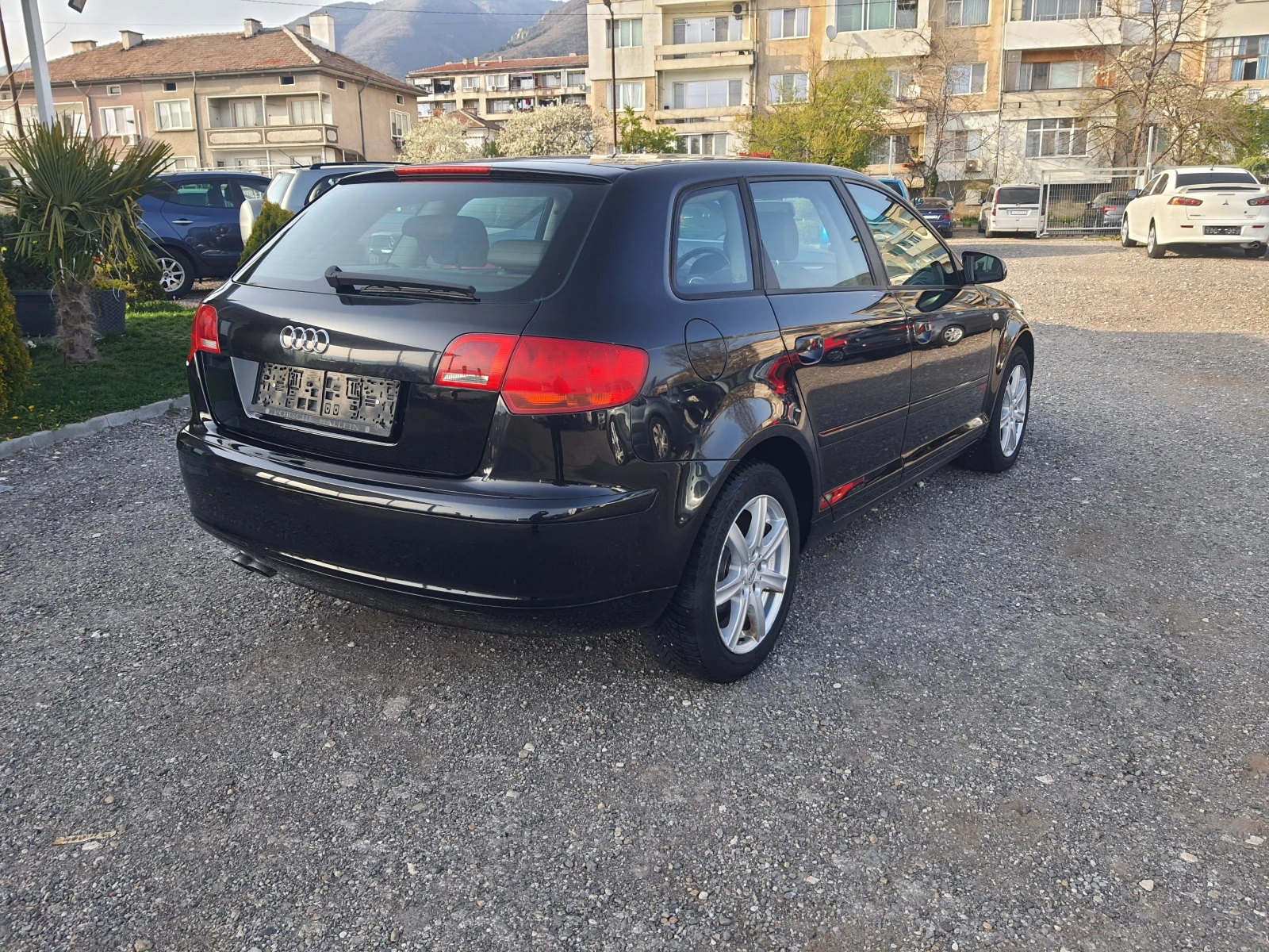 Audi A3 1.9TDI-Панорама, Алкантара, снимка 6 - Автомобили и джипове - 49321254