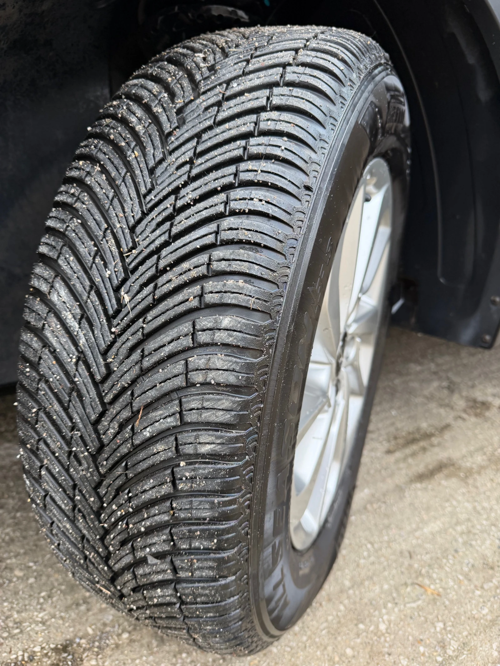 Hyundai Tucson 1.7CRDi* 2018���.* ���������* ����* 6* * *  | Mobile.bg � ����������� 9