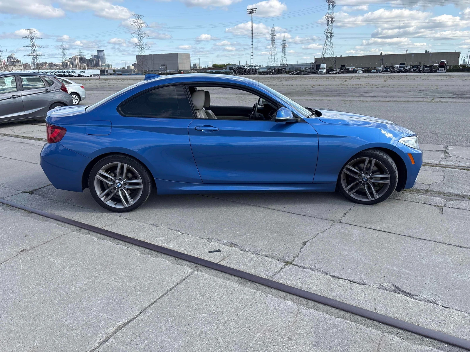 BMW 230 * РЪЧКА * ЗАДНО * CARFAX - изображение 3