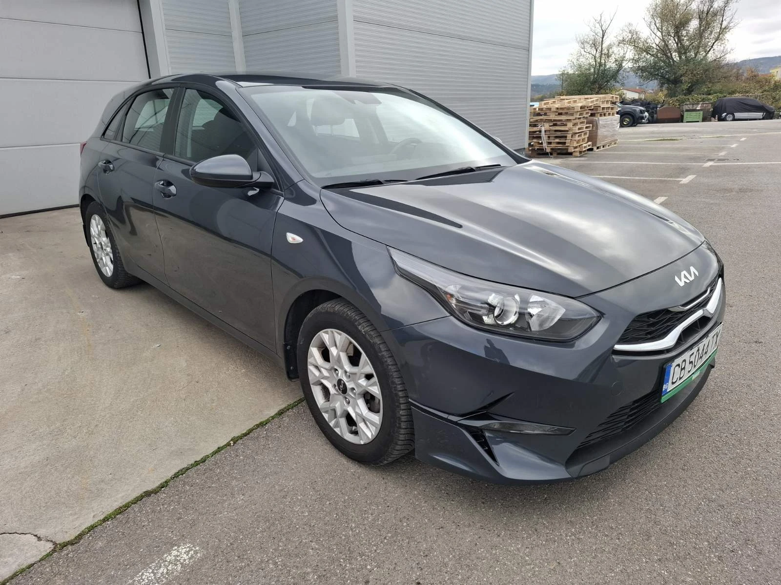 Kia Ceed 1.5 T-gdi Comfort Гаранция - изображение 3