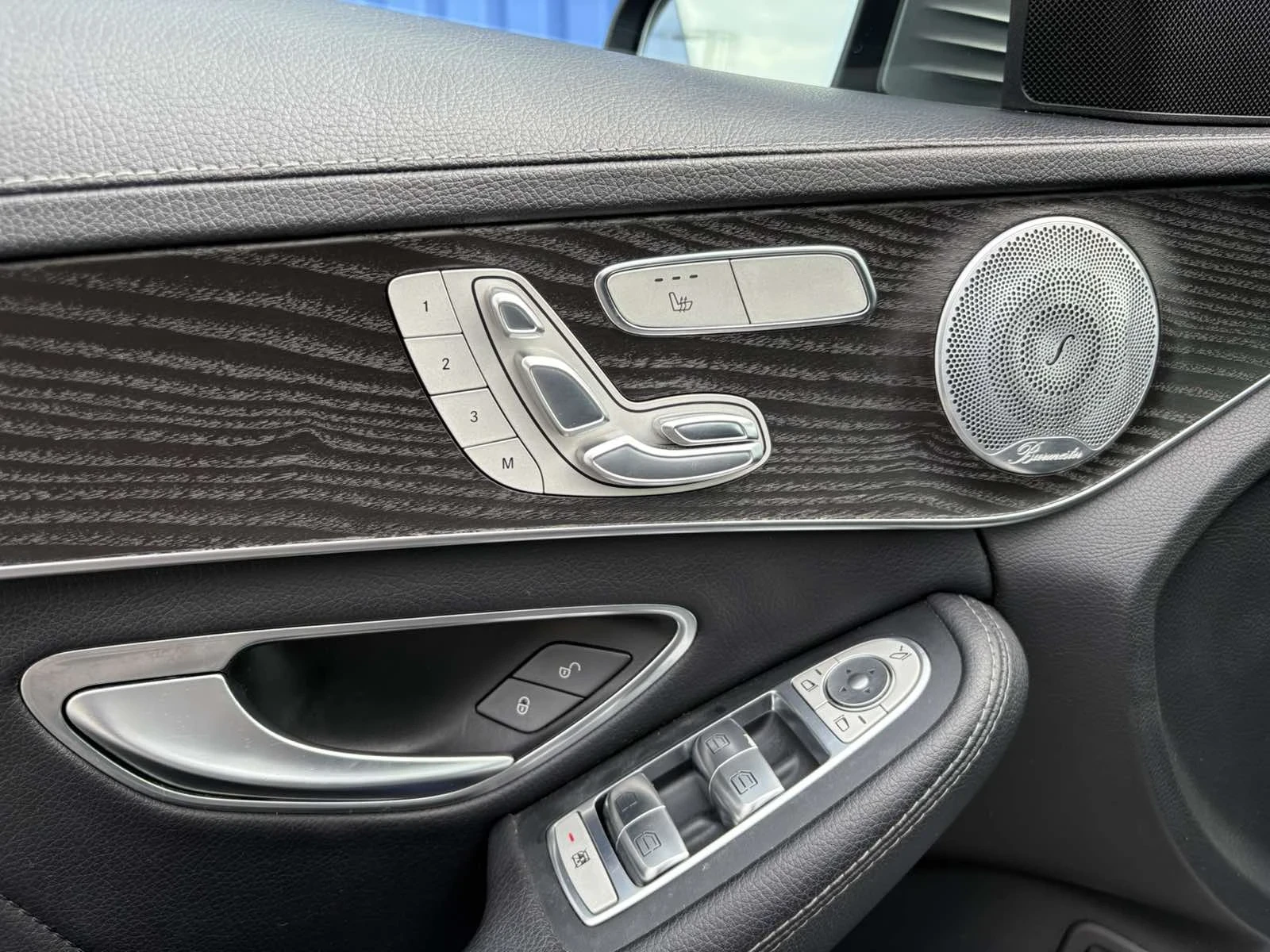 Mercedes-Benz C 400 3.0 bi-turbo - изображение 10