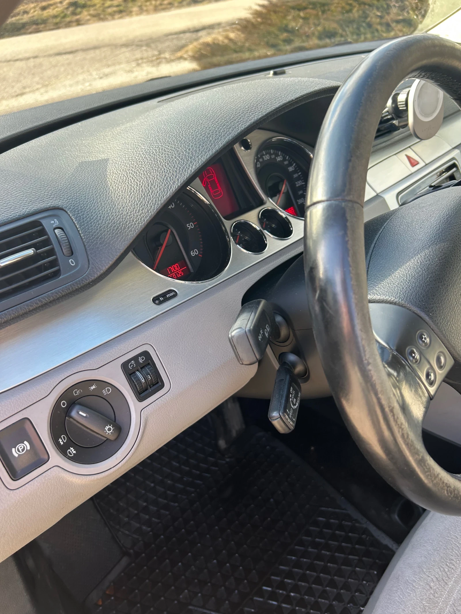 VW Passat 2.0 TDI | Mobile.bg � ����������� 7