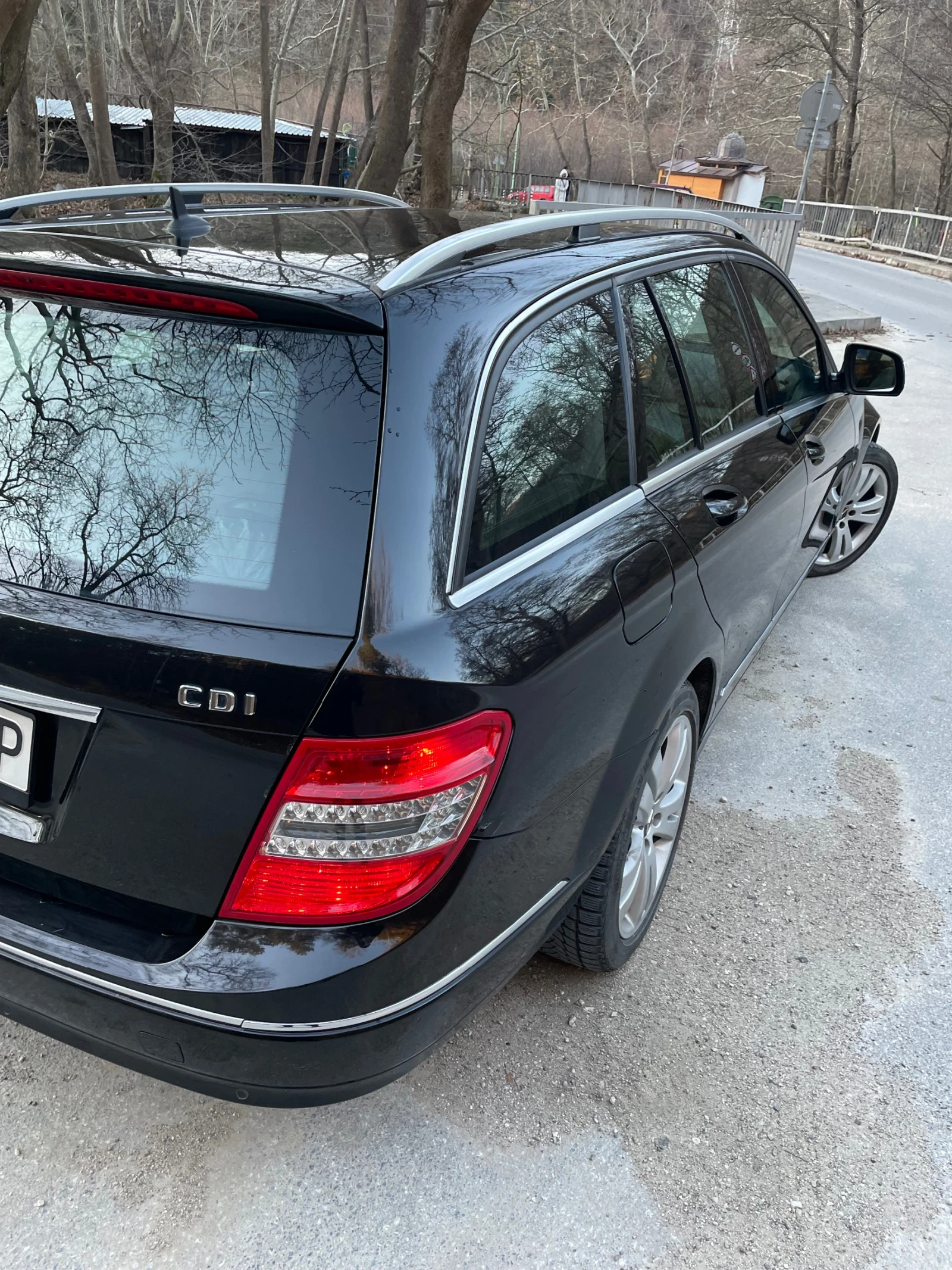 Mercedes-Benz C 220  - изображение 6