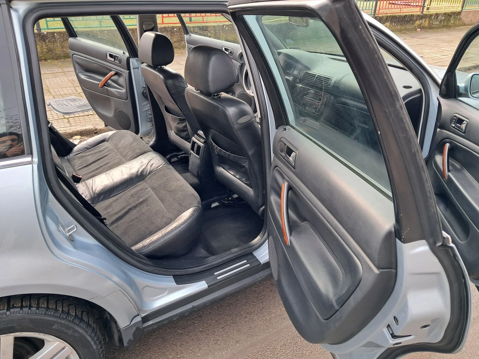 VW Passat 1, 9 TDI  131 k.c.  6 ��������  | Mobile.bg � ����������� 12