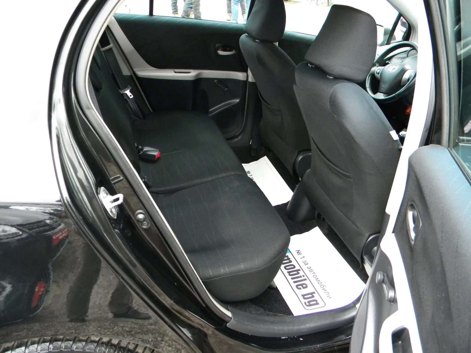 Toyota Yaris 1.3VVT I* 146000km* KATO ���* EURO4*  | Mobile.bg � ����������� 13