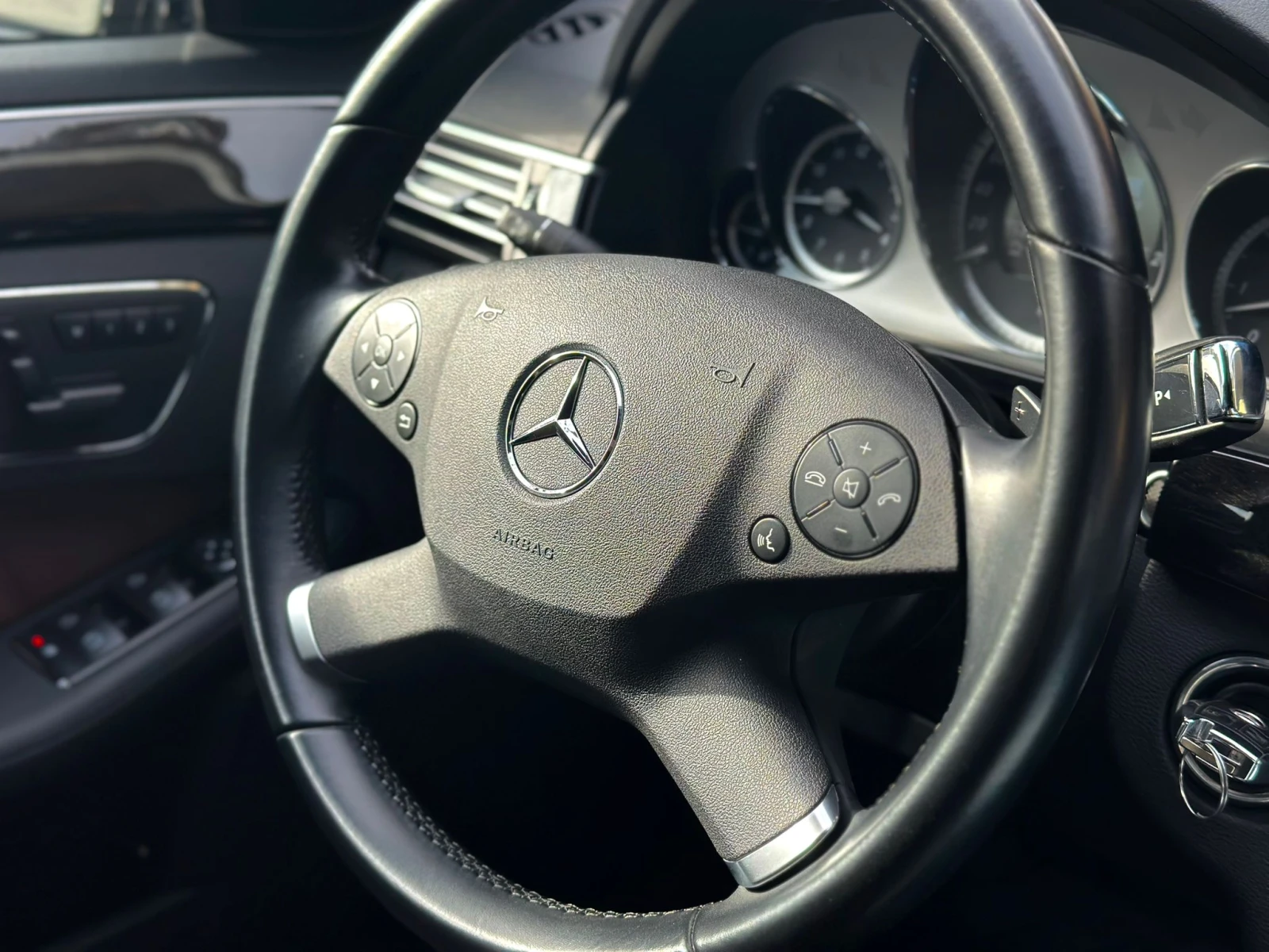 Mercedes-Benz E 350 cdi - изображение 10