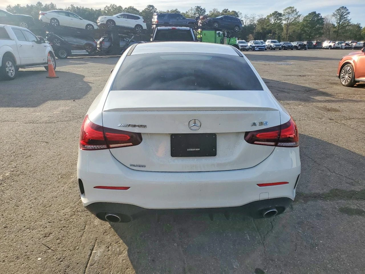 Mercedes-Benz A 35 AMG / 4MATIC /  - изображение 5