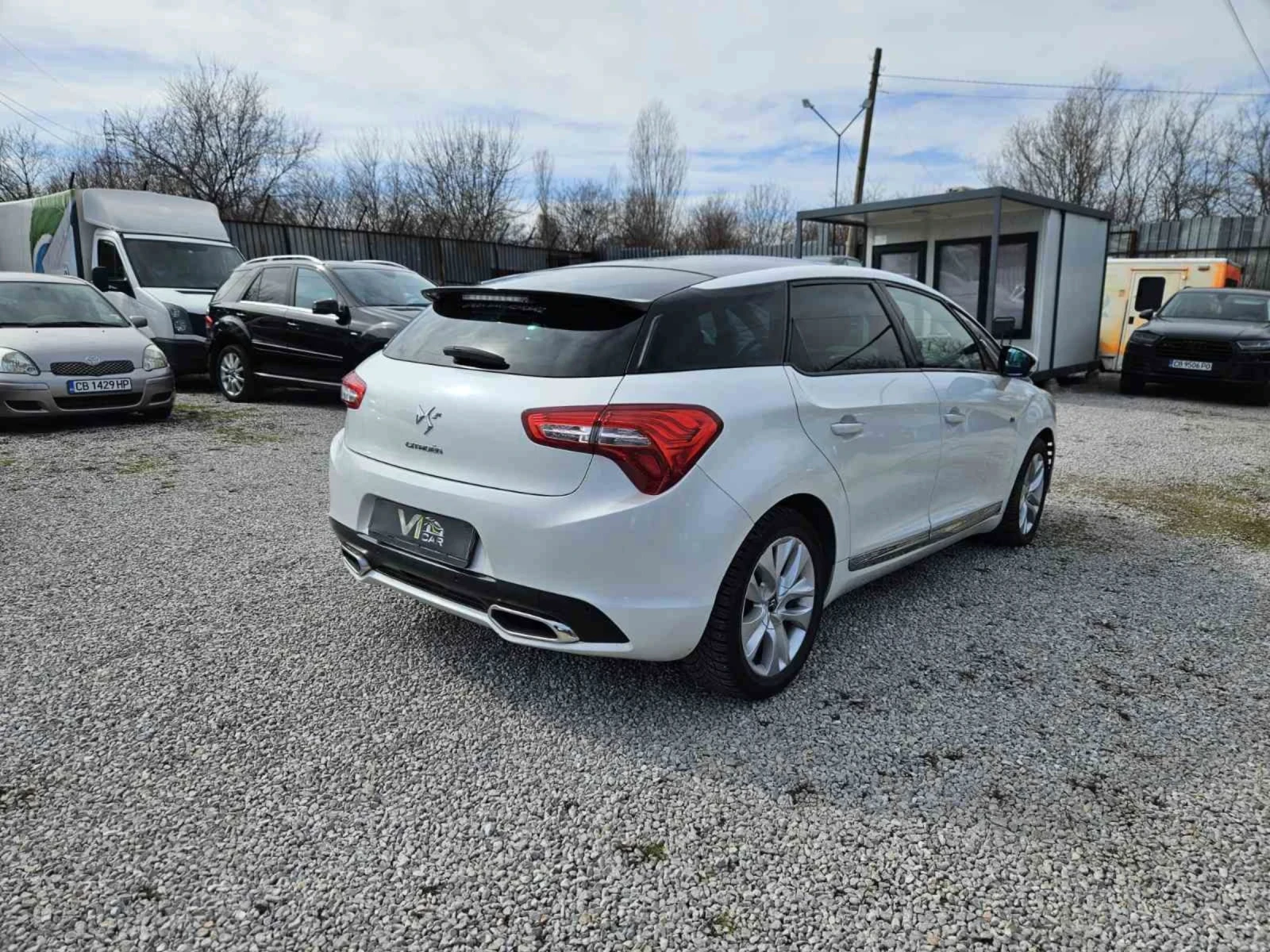 Citroen DS5 2.0HDI HYBRID 4, снимка 4 - Автомобили и джипове - 53781825