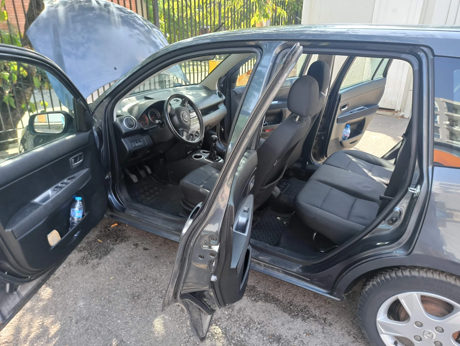 Mazda 2, снимка 7 - Автомобили и джипове - 53796643