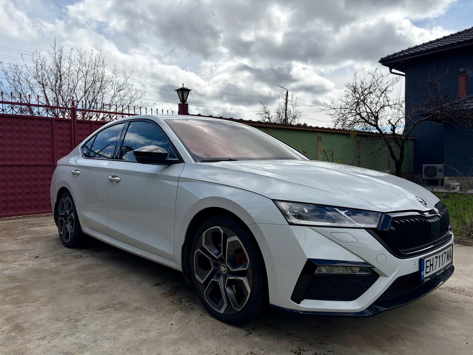 Skoda Octavia 2.0 TSI RS MATRIX FULL В ГАРАНЦИЯ, снимка 2 - Автомобили и джипове - 54005133