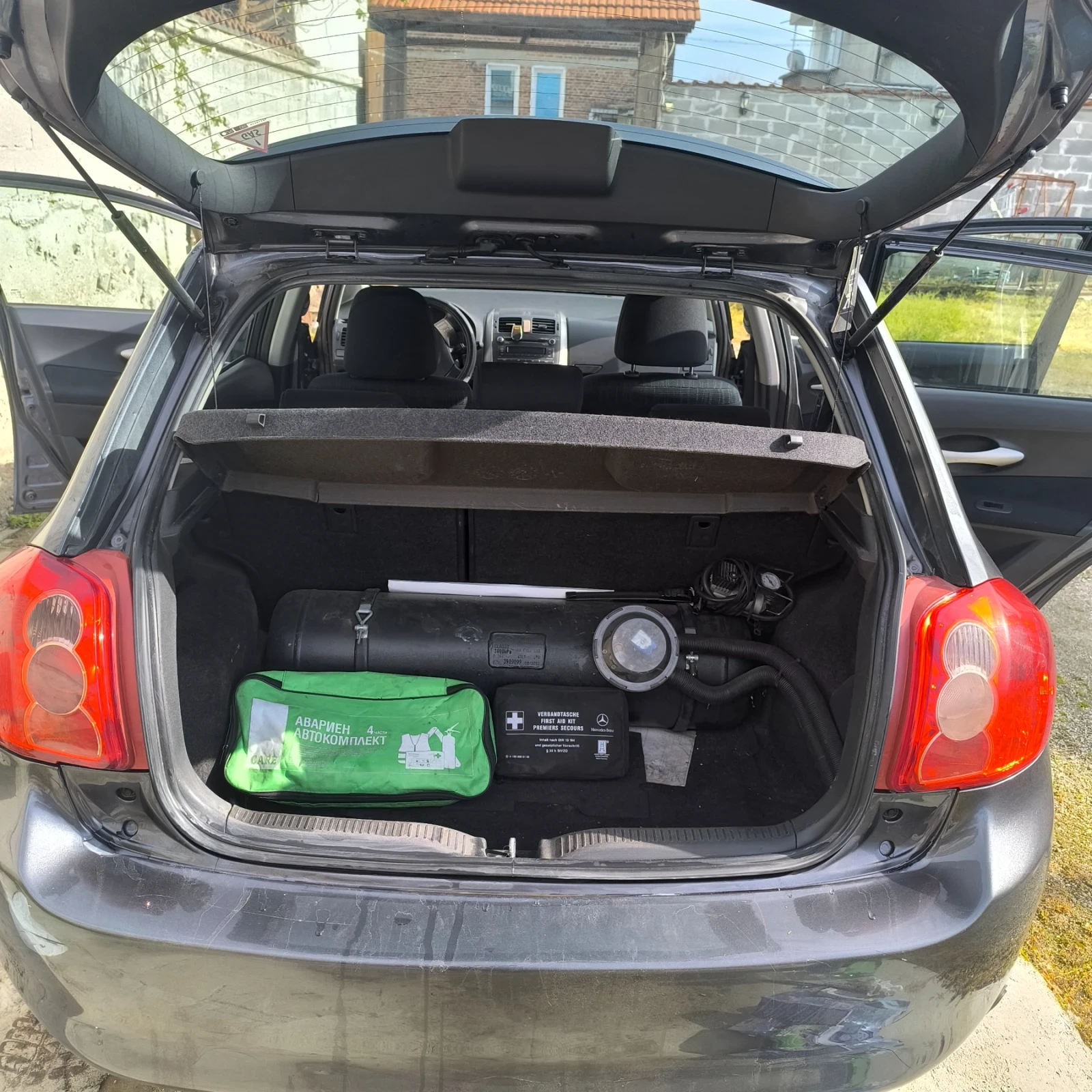 Toyota Auris 1.6 ������ | Mobile.bg � ����������� 5