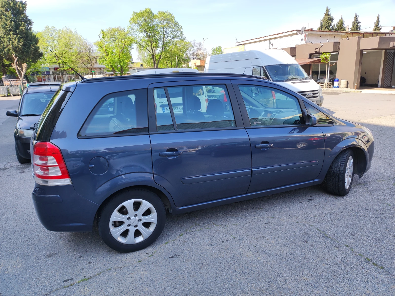 Opel Zafira B, снимка 12 - Автомобили и джипове - 54255762