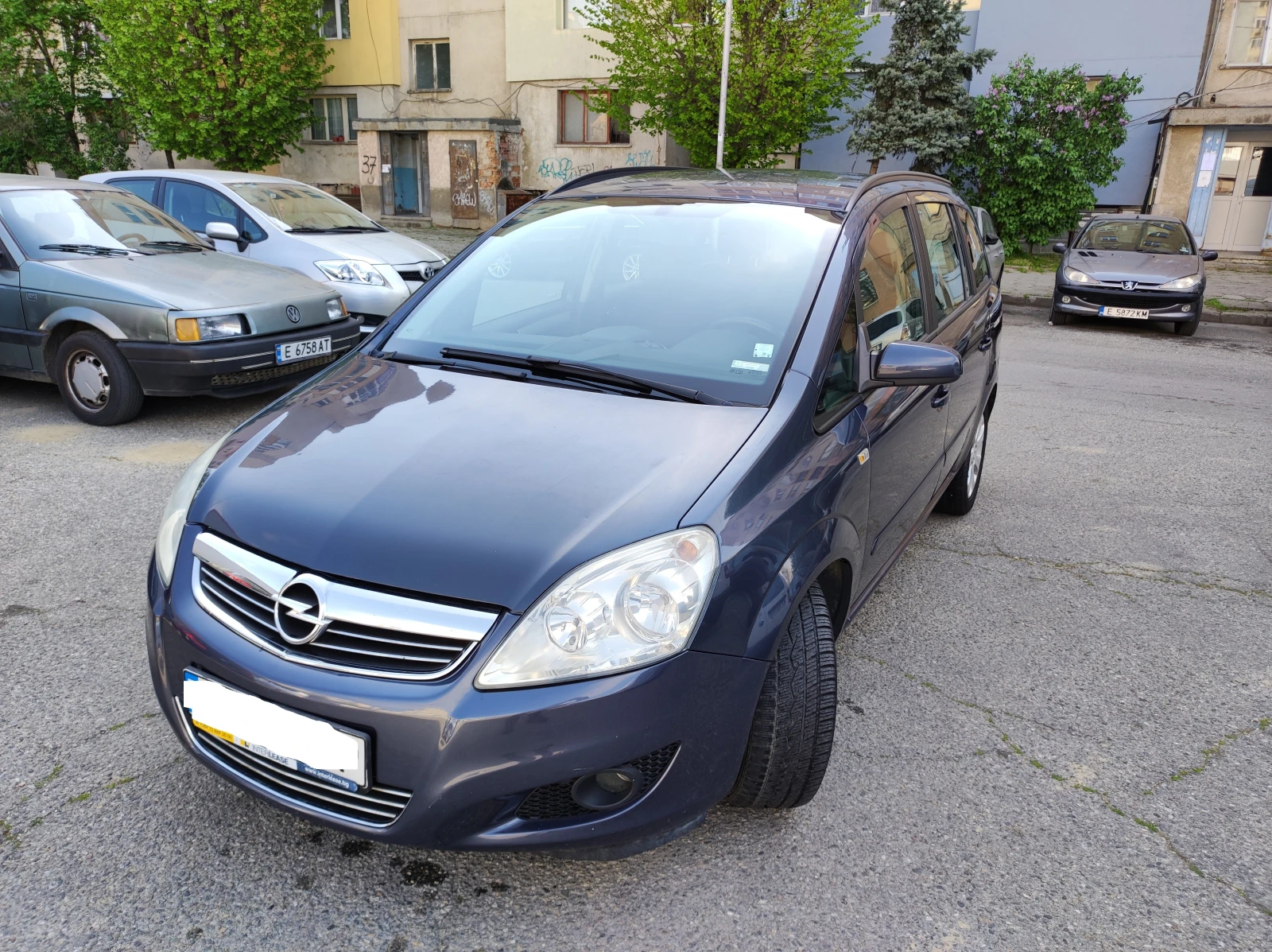 Opel Zafira B, снимка 6 - Автомобили и джипове - 54255762