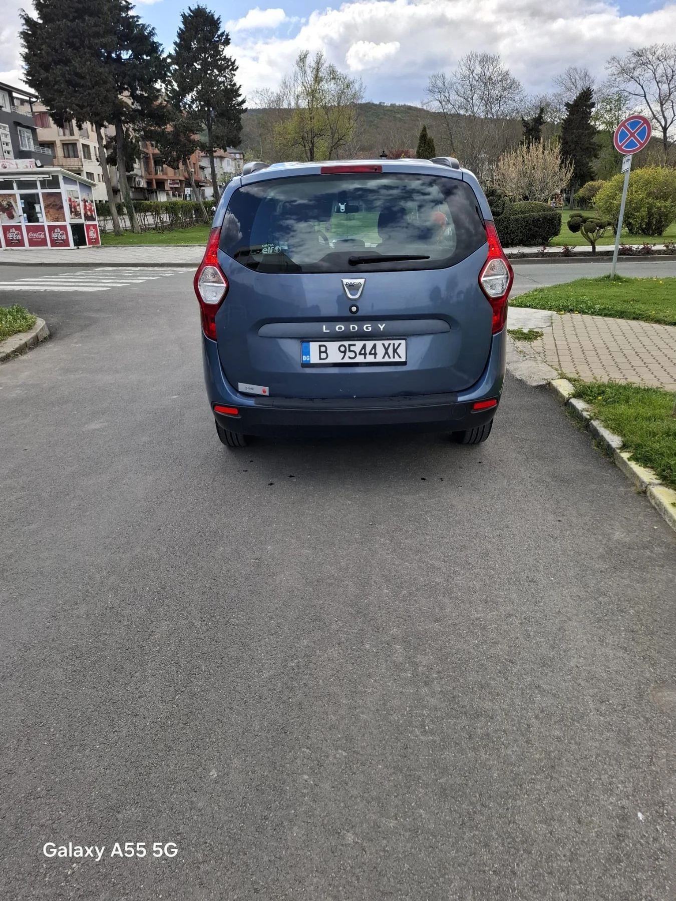 Dacia Lodgy 1.6 , снимка 2 - Автомобили и джипове - 54299992