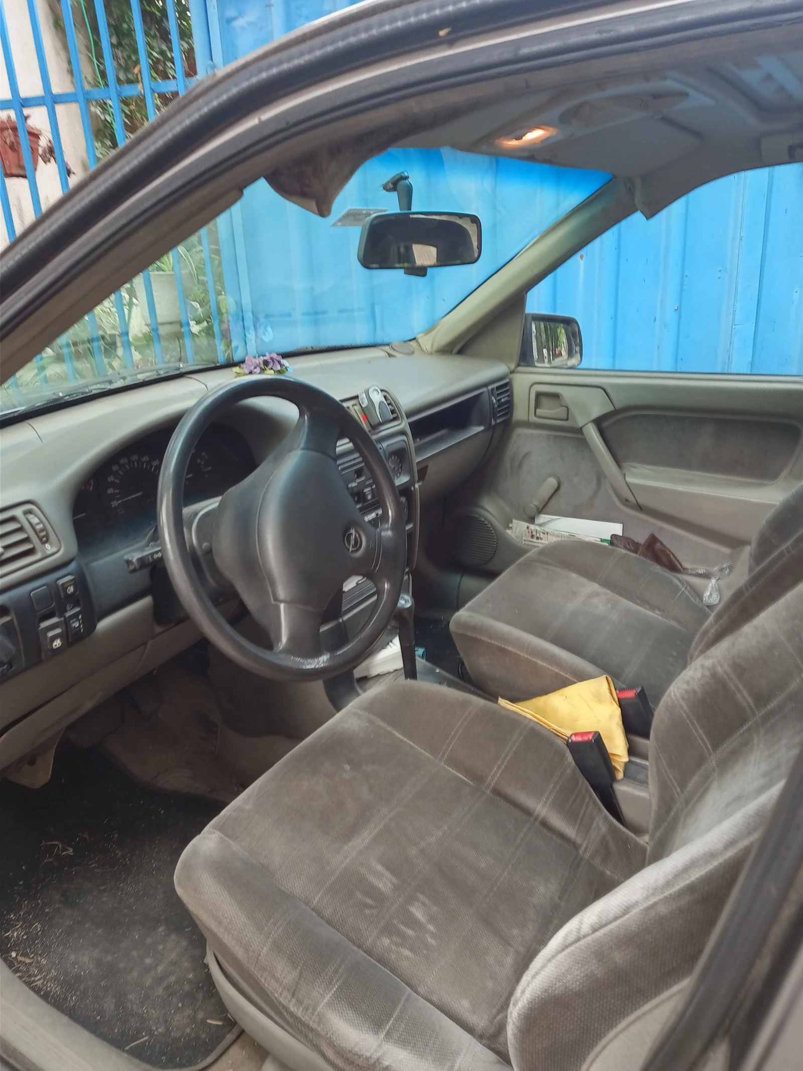 Opel Vectra, снимка 6 - Автомобили и джипове - 54329596