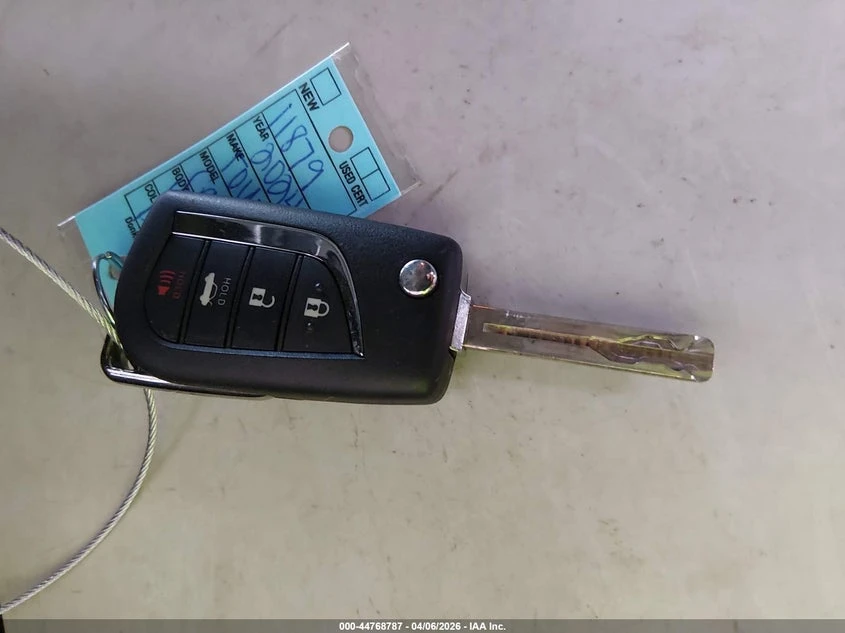 Toyota Camry 2.5l Se, снимка 11 - Автомобили и джипове - 54496635
