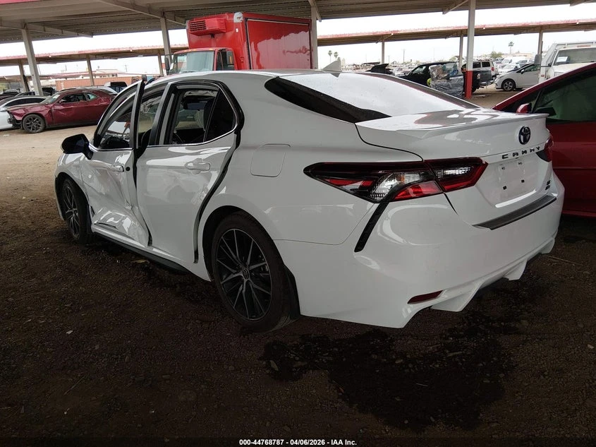 Toyota Camry 2.5l Se, снимка 3 - Автомобили и джипове - 54496635