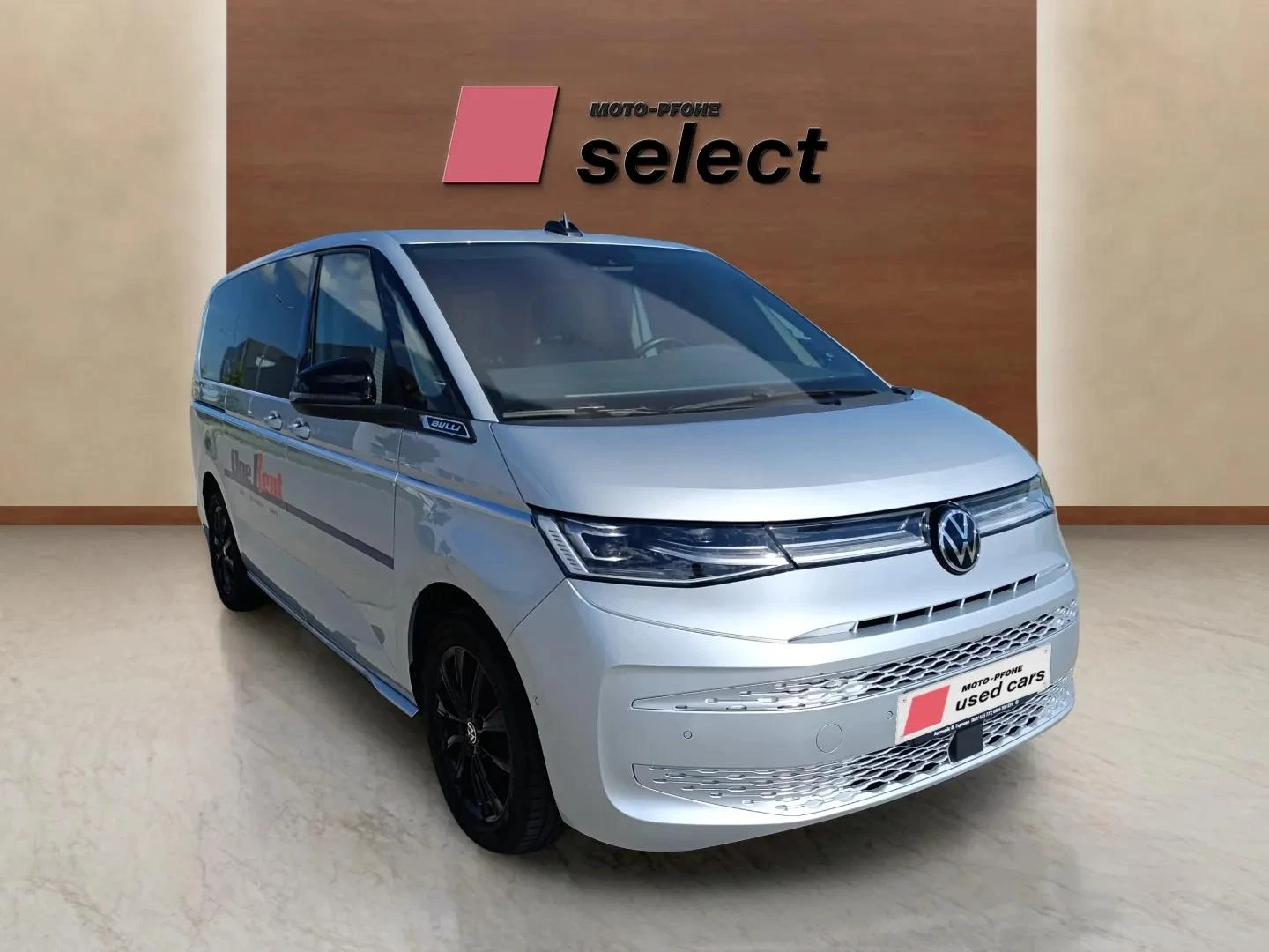 VW Multivan 2.0, снимка 3 - Автомобили и джипове - 54745280
