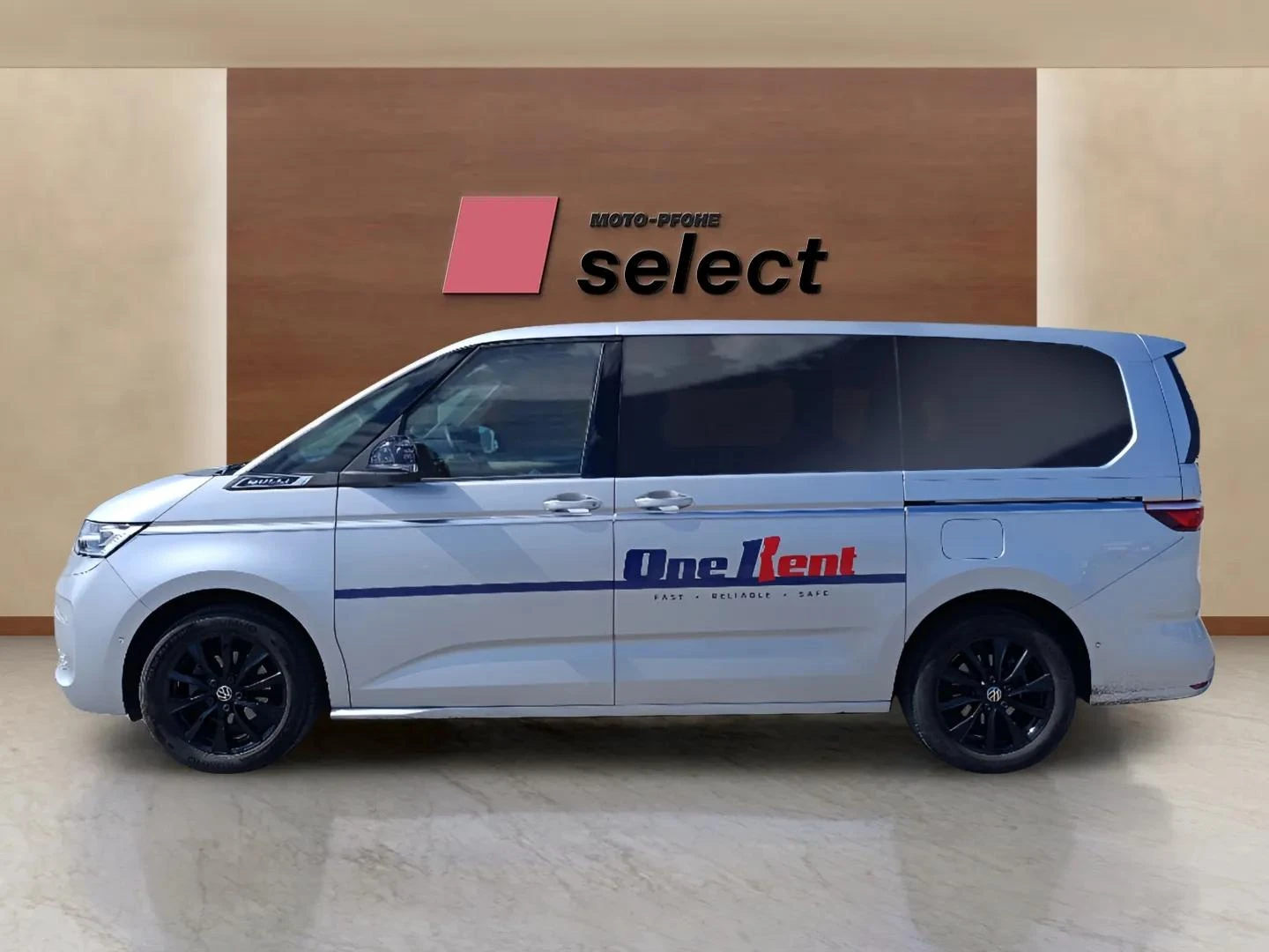 VW Multivan 2.0, снимка 8 - Автомобили и джипове - 54745280