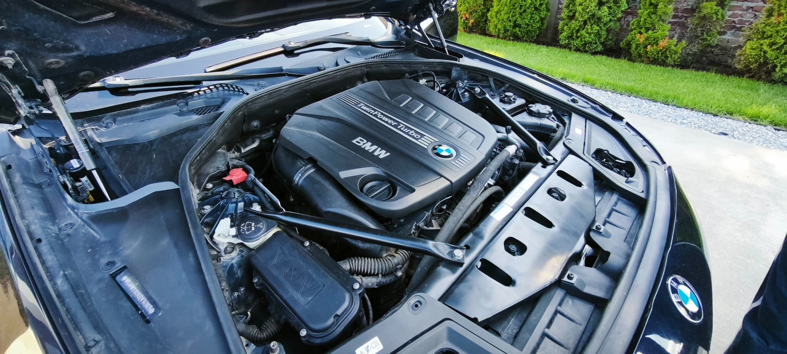 BMW 530 F11 xDrive, снимка 14 - Автомобили и джипове - 54925240
