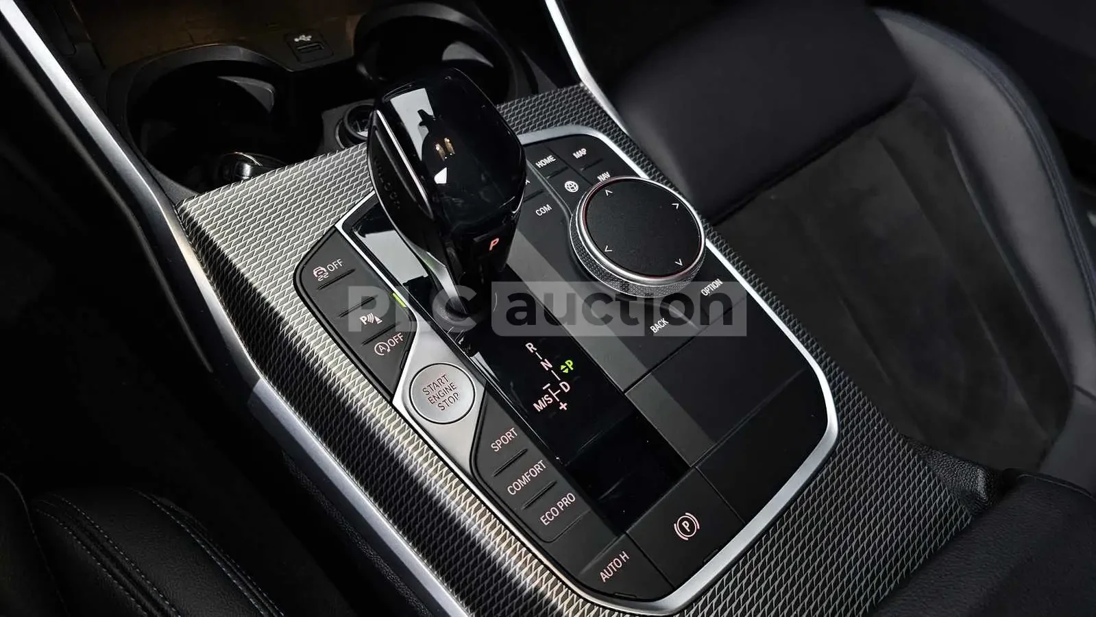 BMW 320 ПОДГРЕВИ * ПАНО * KEYLESS * АВТОКРЕДИТ , снимка 9 - Автомобили и джипове - 54999191