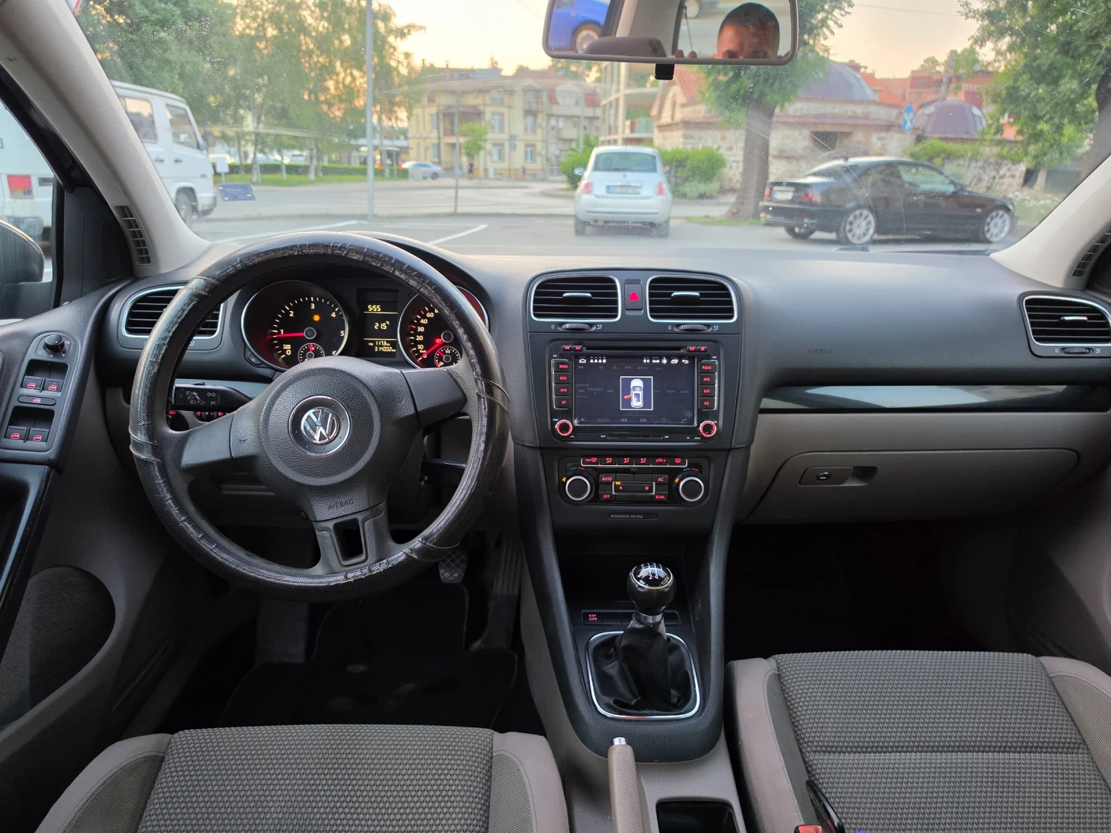 VW Golf 2.0 TDi 110 Android, снимка 12 - Автомобили и джипове - 55240894