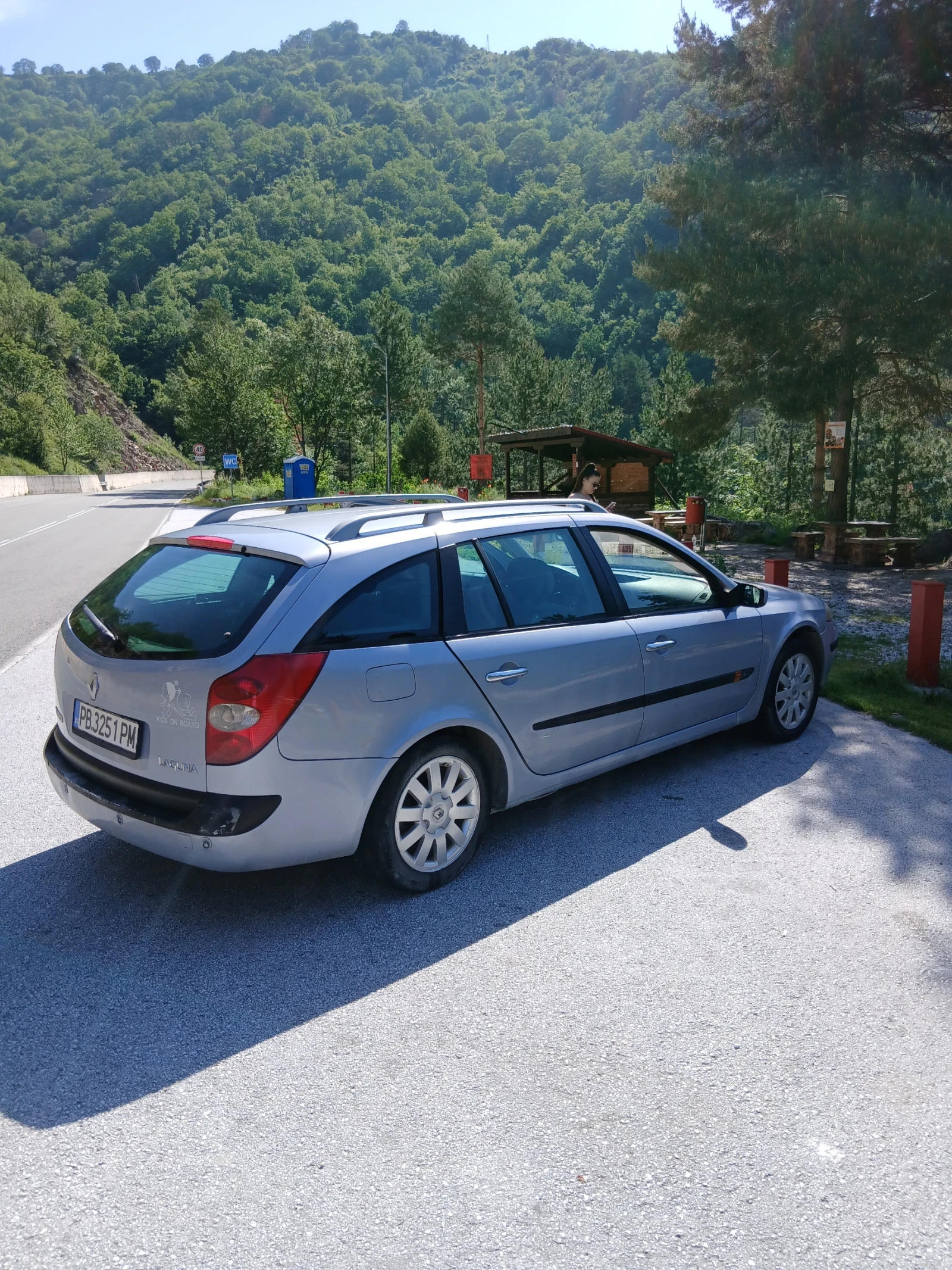 Renault Laguna, снимка 2 - Автомобили и джипове - 55314200