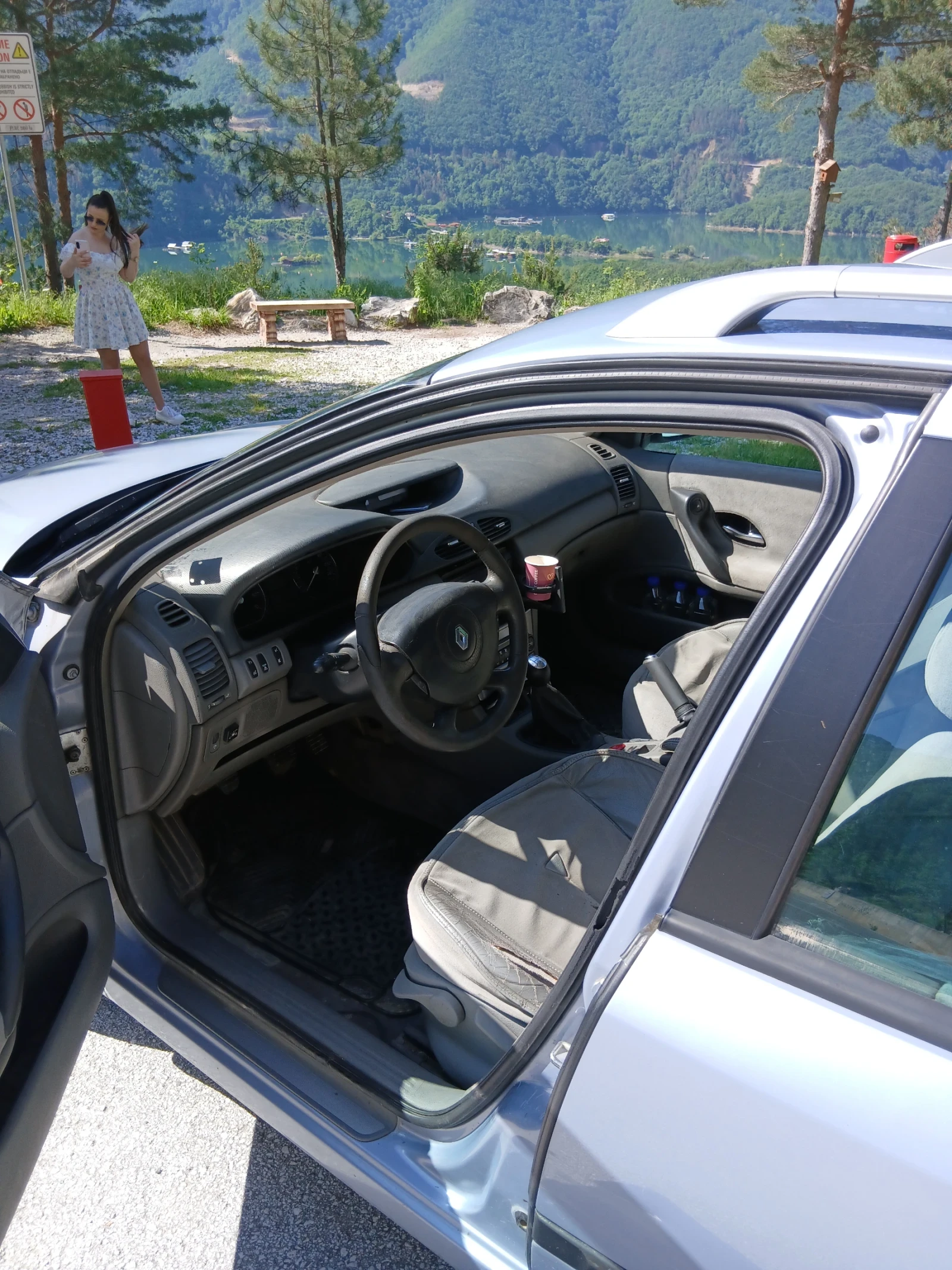 Renault Laguna, снимка 4 - Автомобили и джипове - 55314200