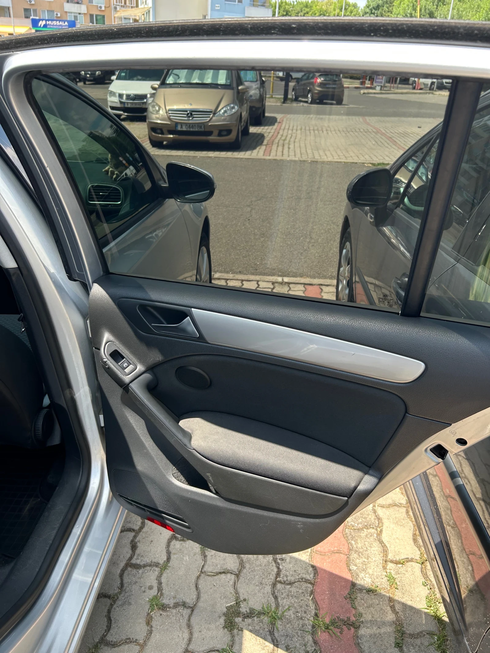VW Golf, снимка 6 - Автомобили и джипове - 55324008