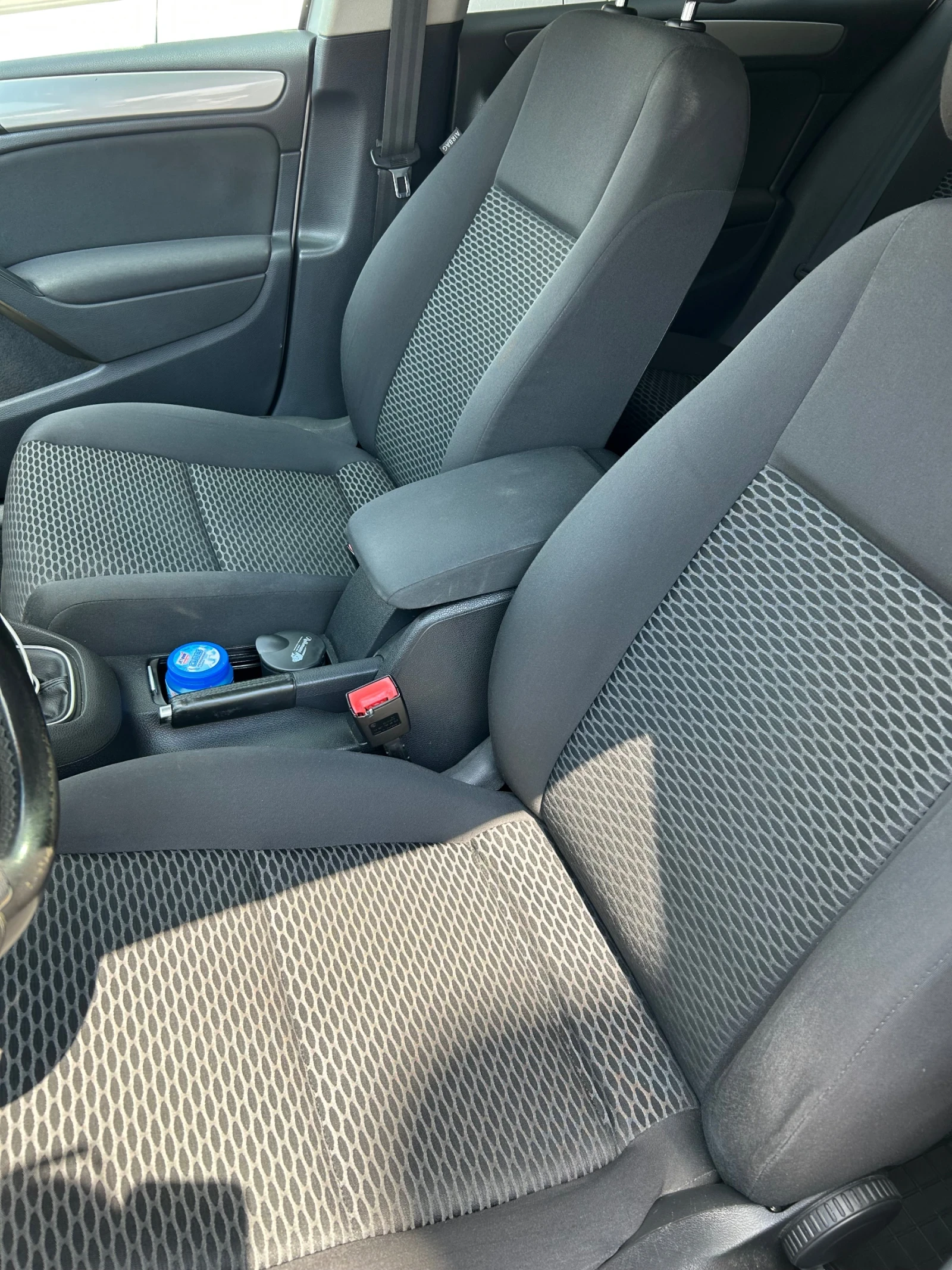 VW Golf, снимка 9 - Автомобили и джипове - 55324008