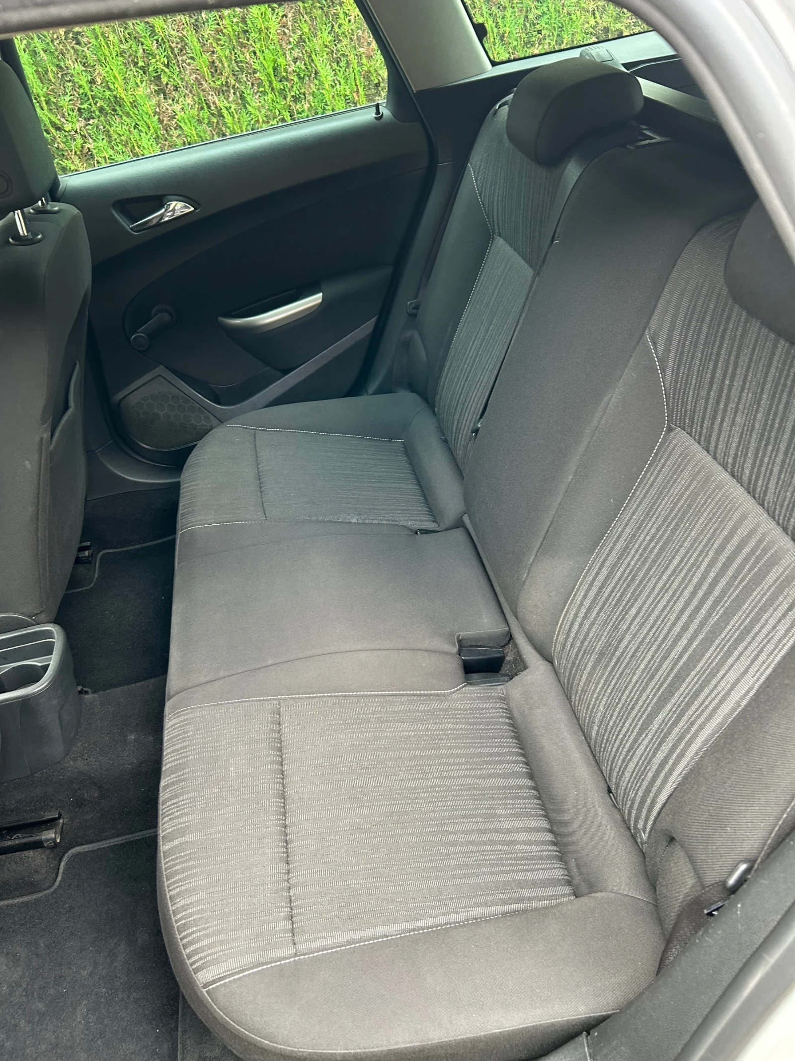Opel Astra 1.6 115кс., снимка 11 - Автомобили и джипове - 55597128